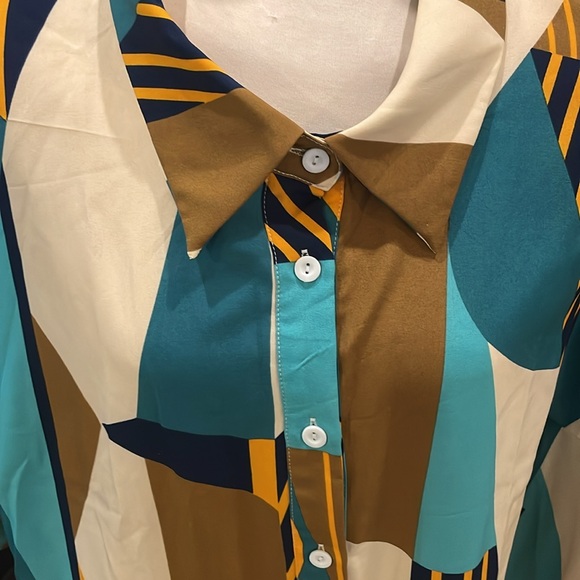 Geometric Multicolor Button-Up Women's Top - Picture 2 of 6